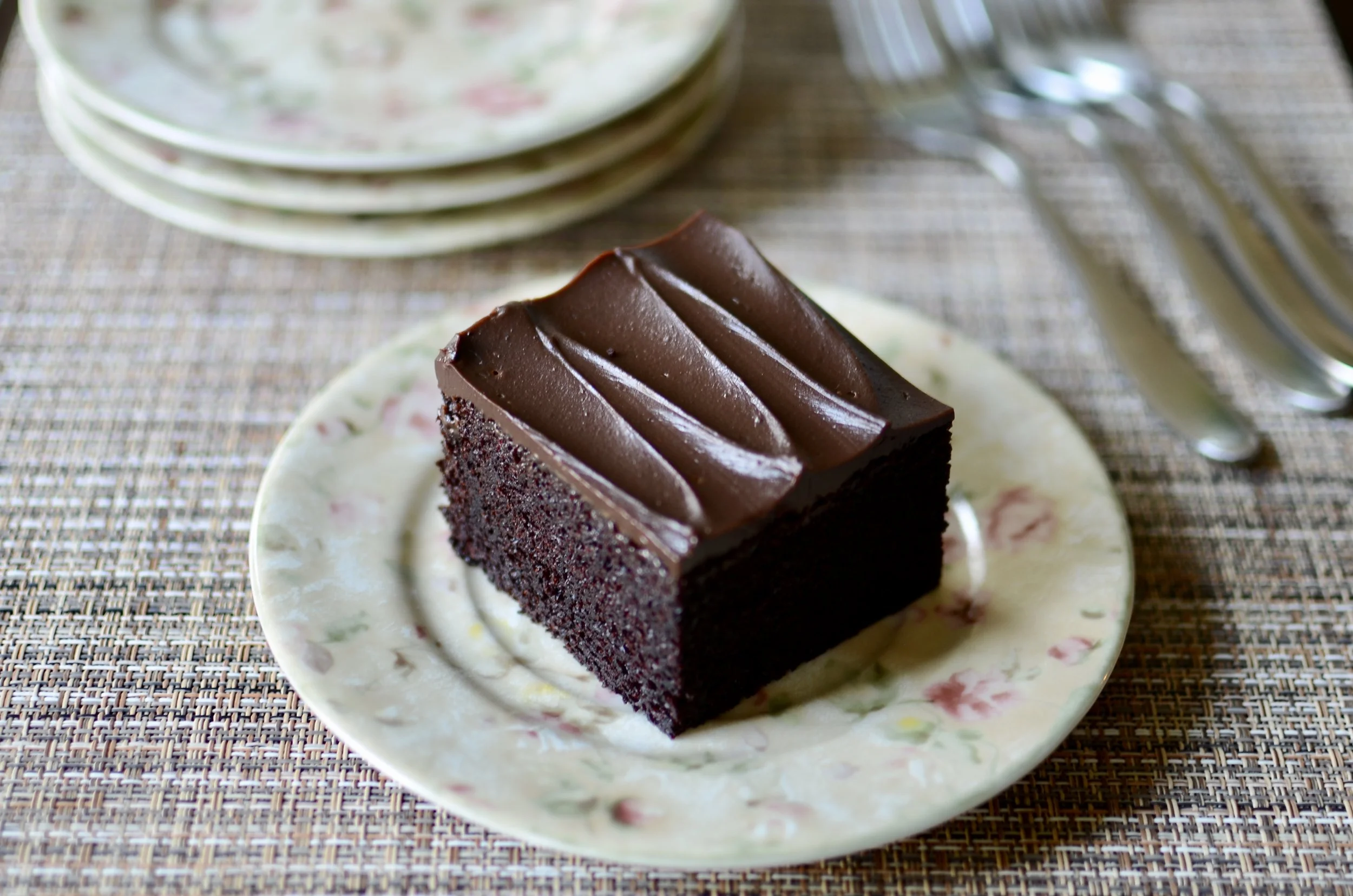 Chocolate Ganache Party Cake for a Crowd
