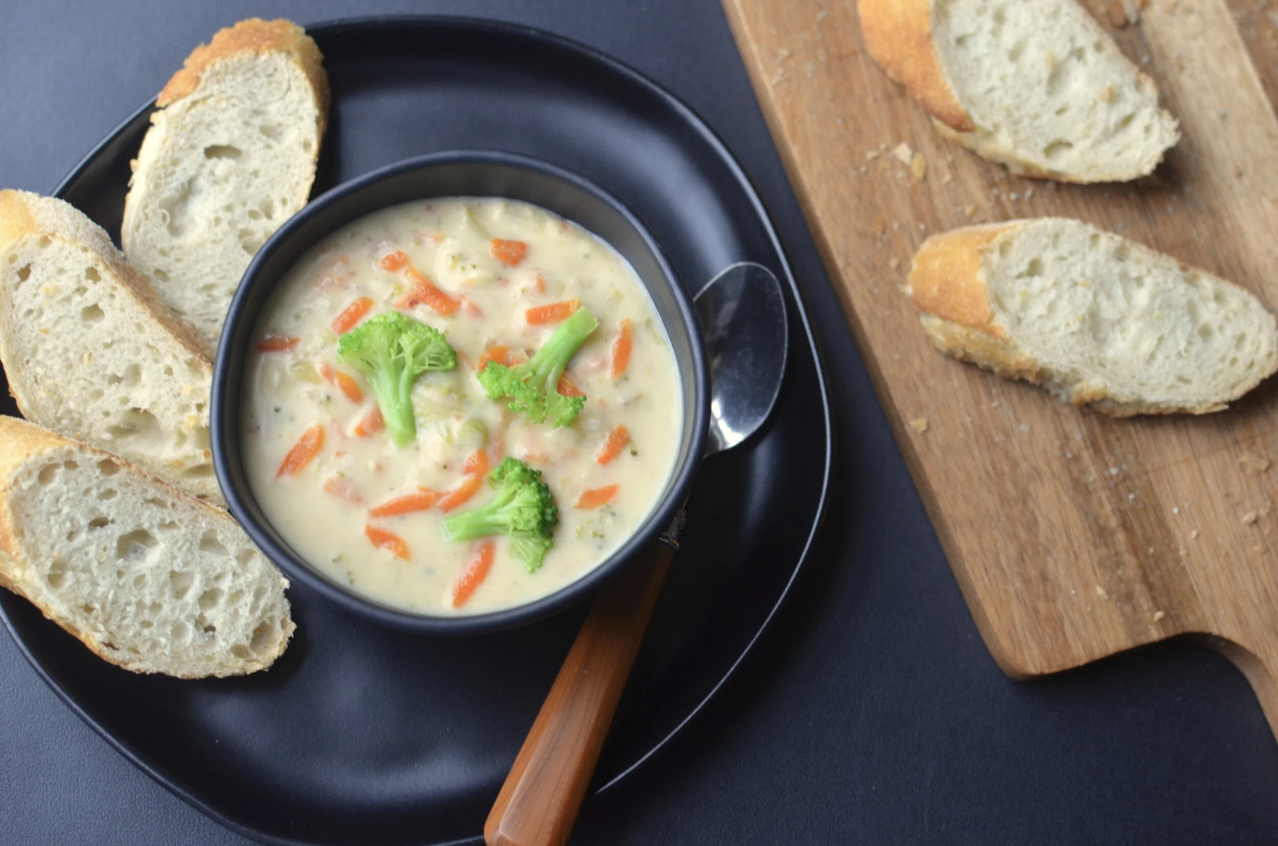 Instant Pot Broccoli Cheddar Jack Soup