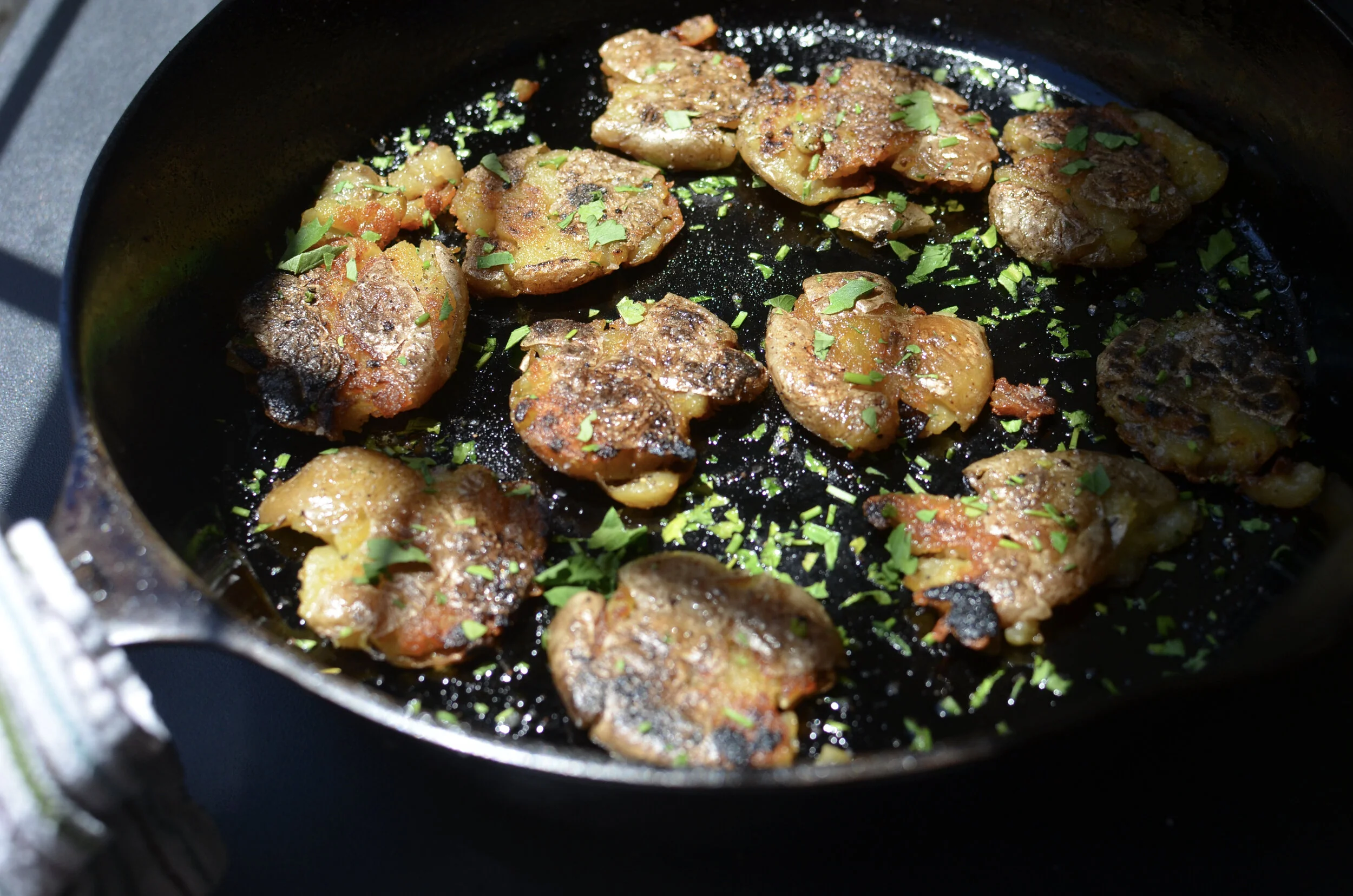 Crispy Smashed Baby Potatoes