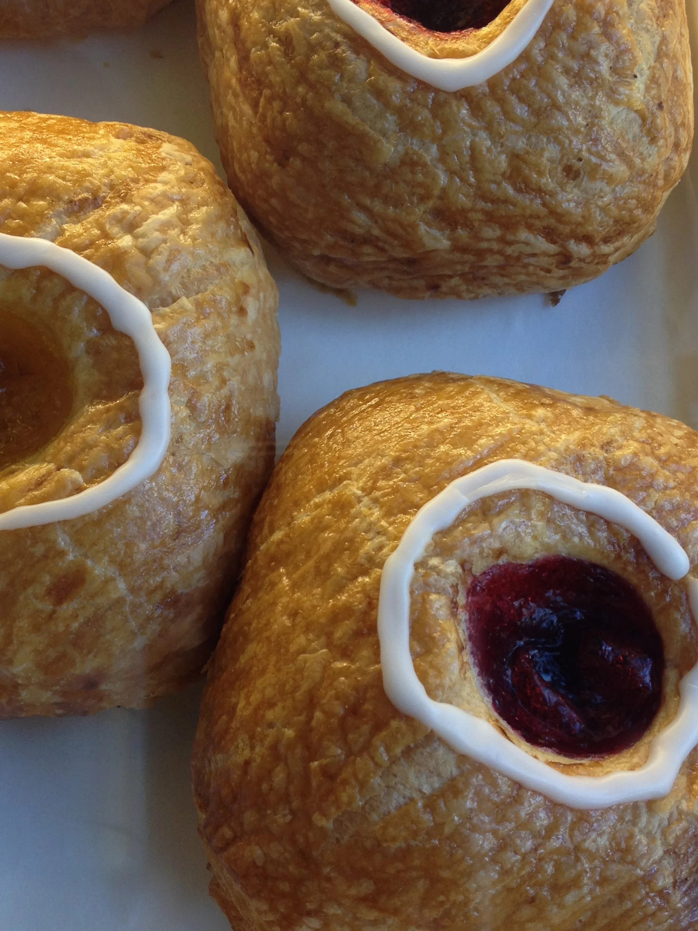Apple and raspberry spandauer.