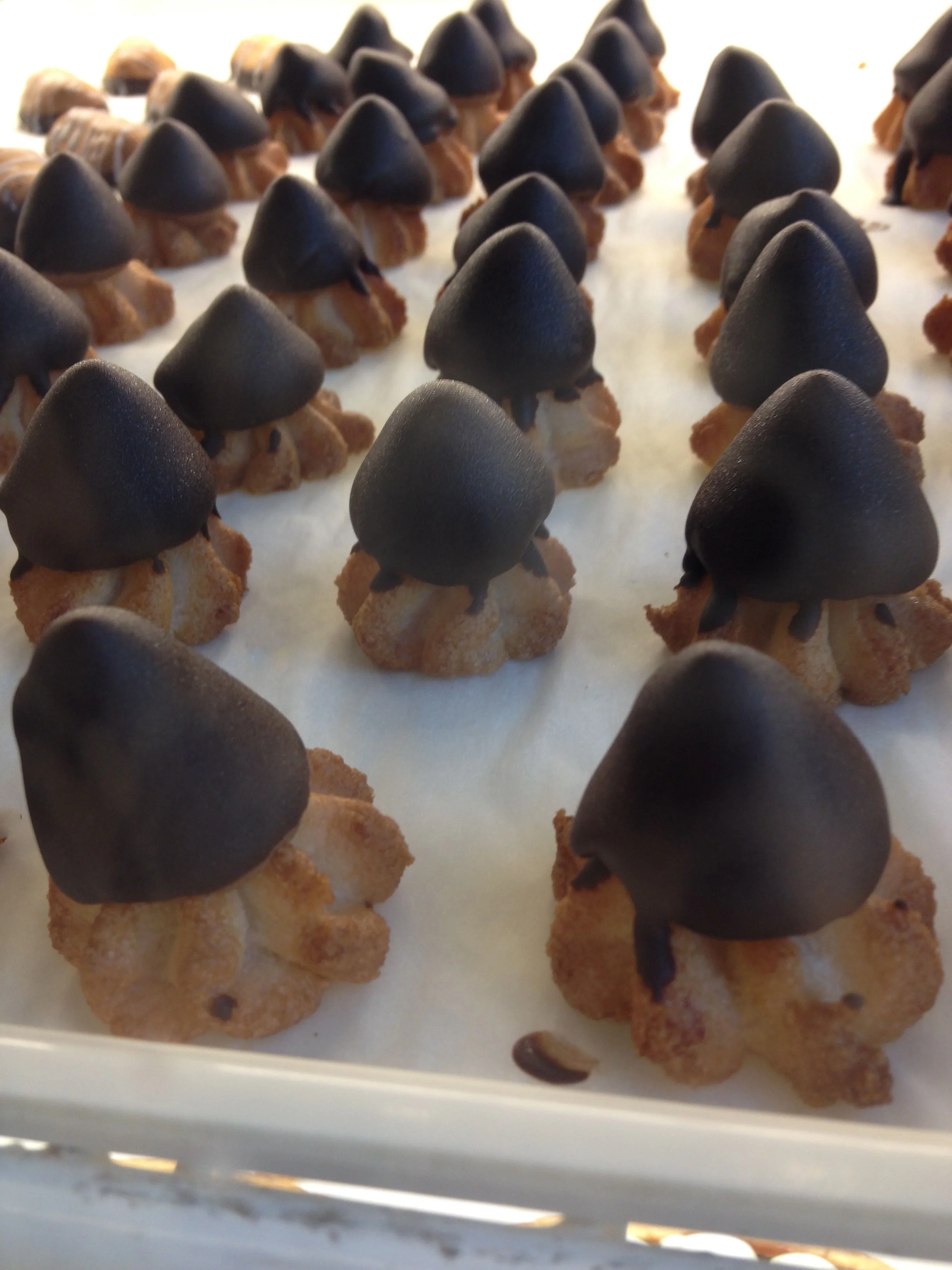 Marzipan petit fours
