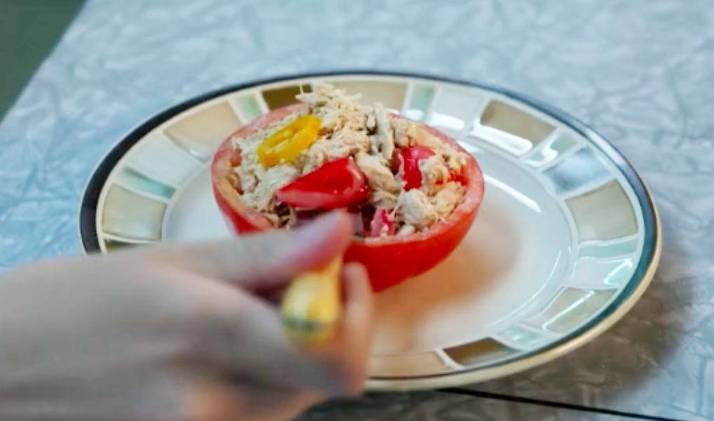 Episode 2.3 - Tuna and Brain-stuffed Tomato