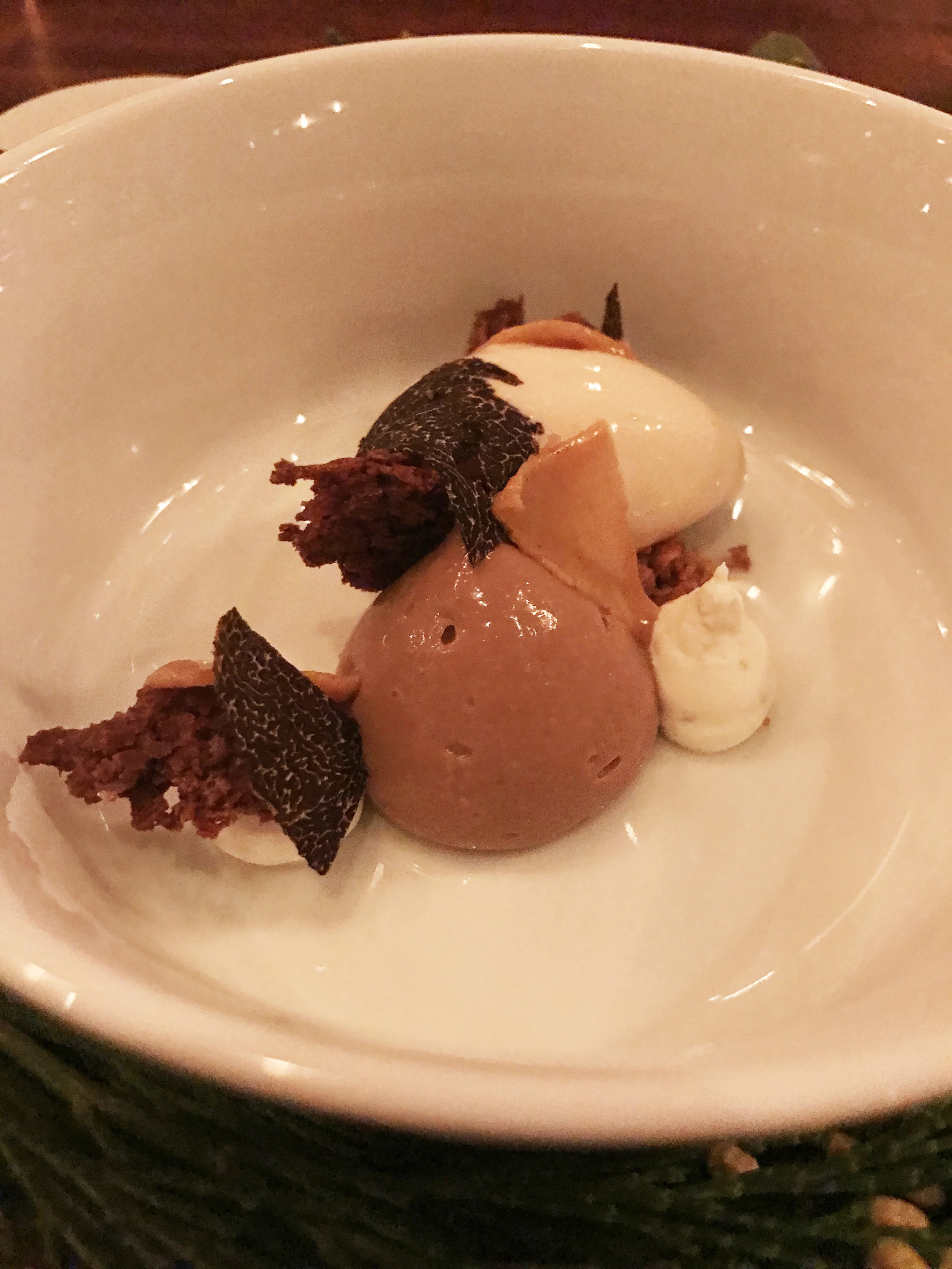 (close up) Praline - Gianduja, mascarpone