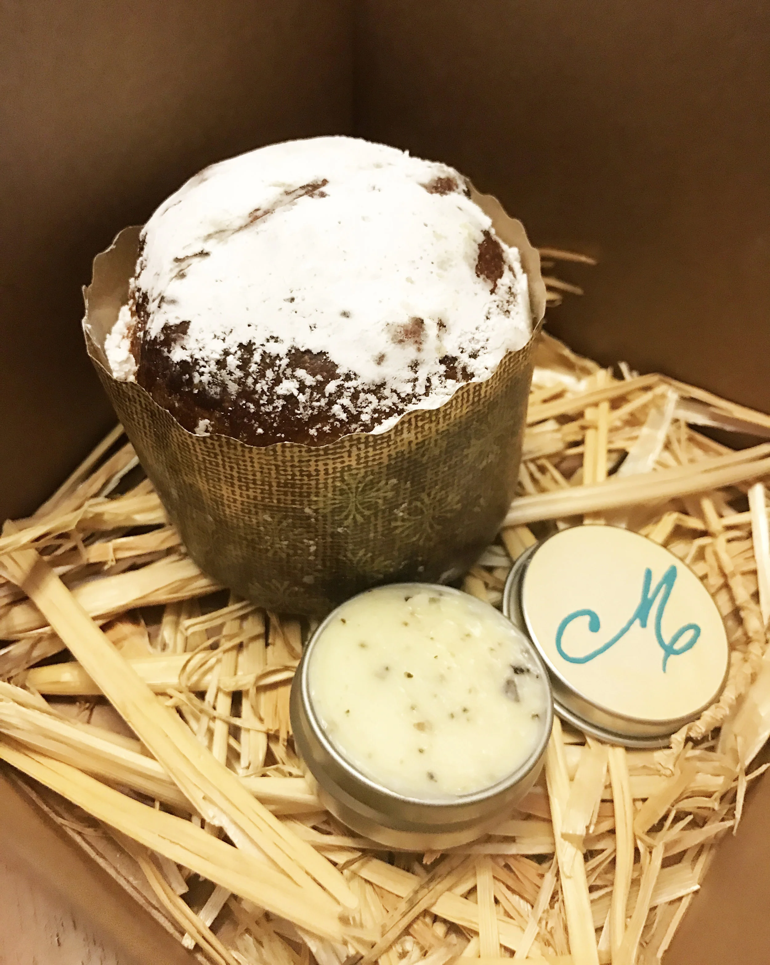 Fruit Cake with Truffle Butter