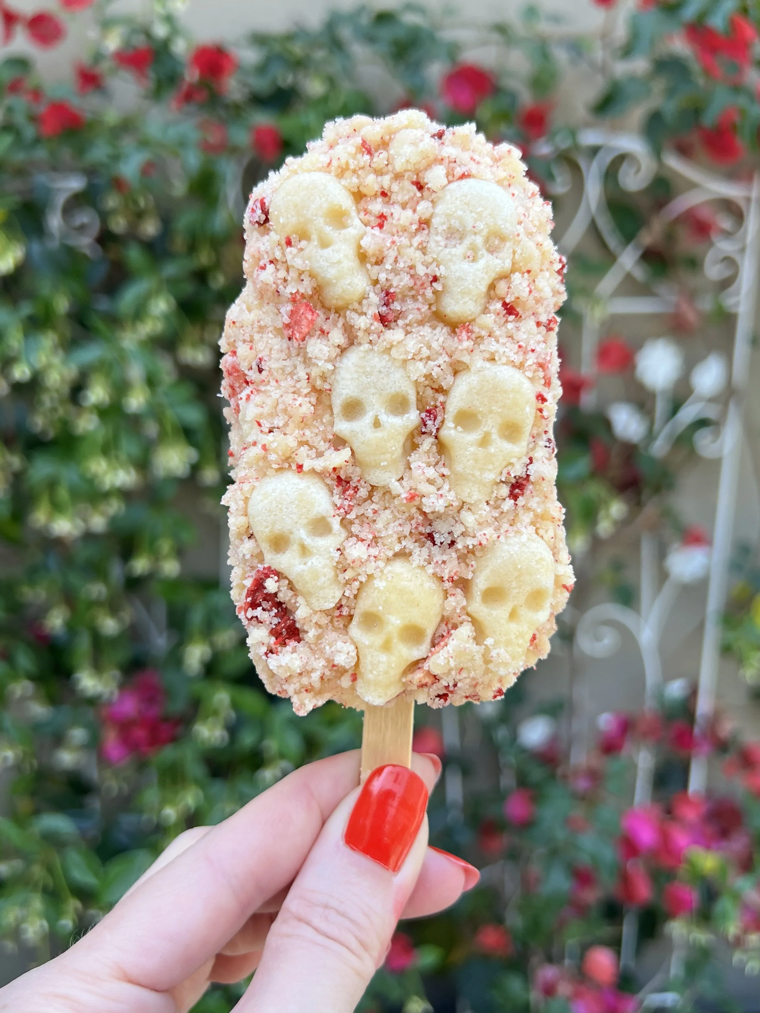 Skully Strawberry Shortcake Ice Cream Bars 