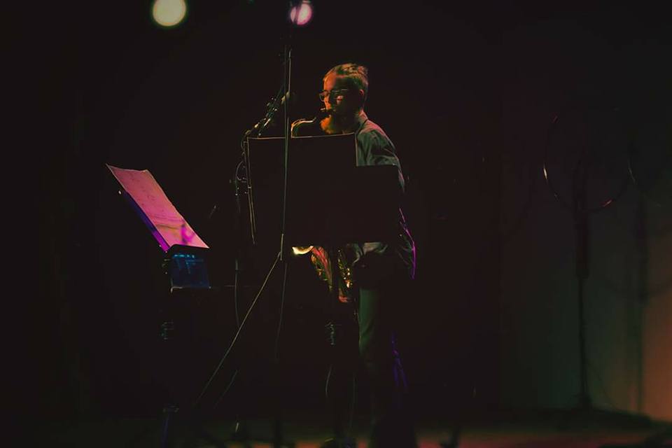 Revolution Ensemble performs for "Tendresses Mixtes" at La Sala Rossa in Montreal presented by Codes d'Accès