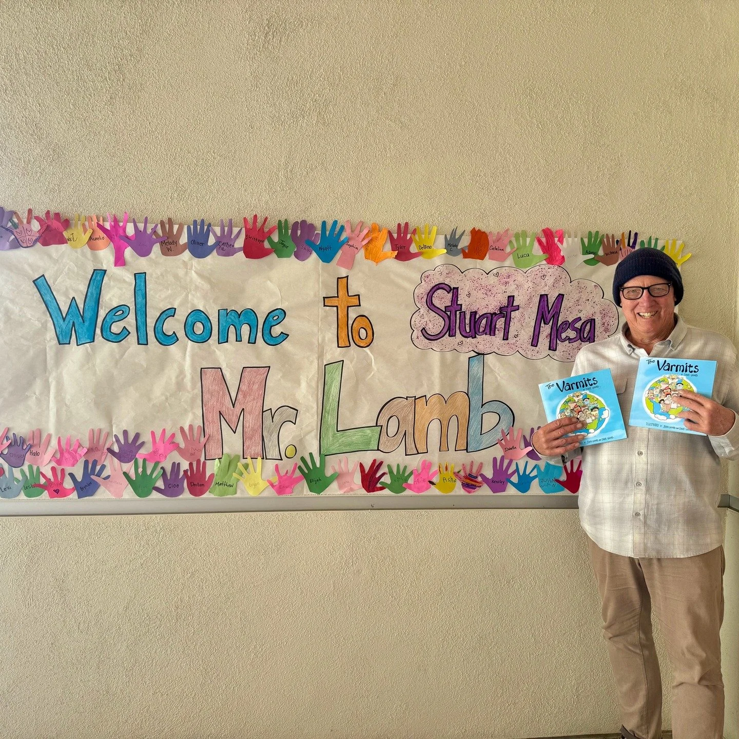 Stuart Mesa School in Oceanside featured The Varmits book reading by the author as part of their annual book fair. Six readings to six different classes, the kids came with the best questions and lots of curiosity... &quot;why does the ladybug wear s