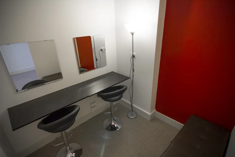 studio1_secondary1_1.jpg