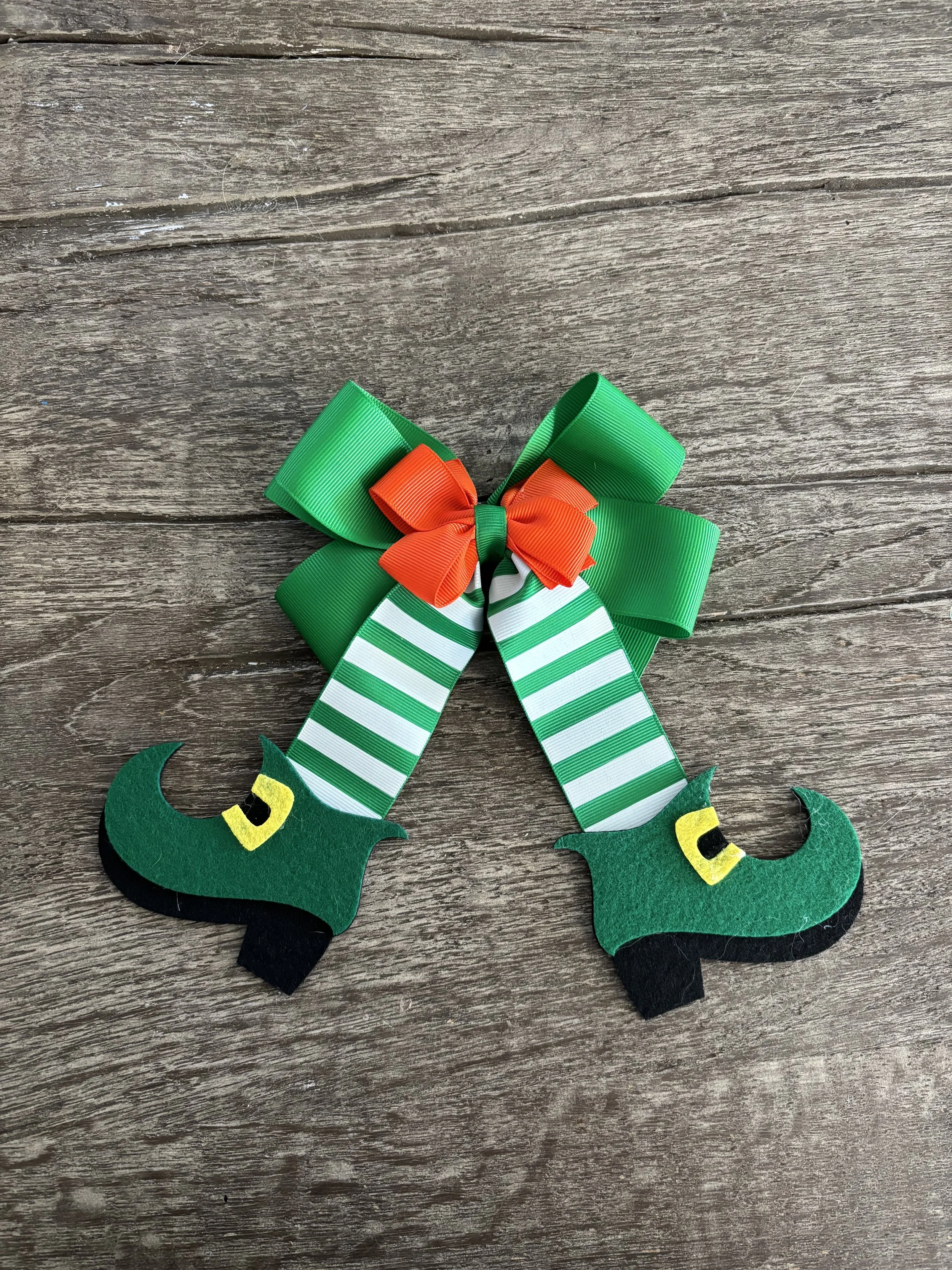 Leprechaun Stripe Character Bow