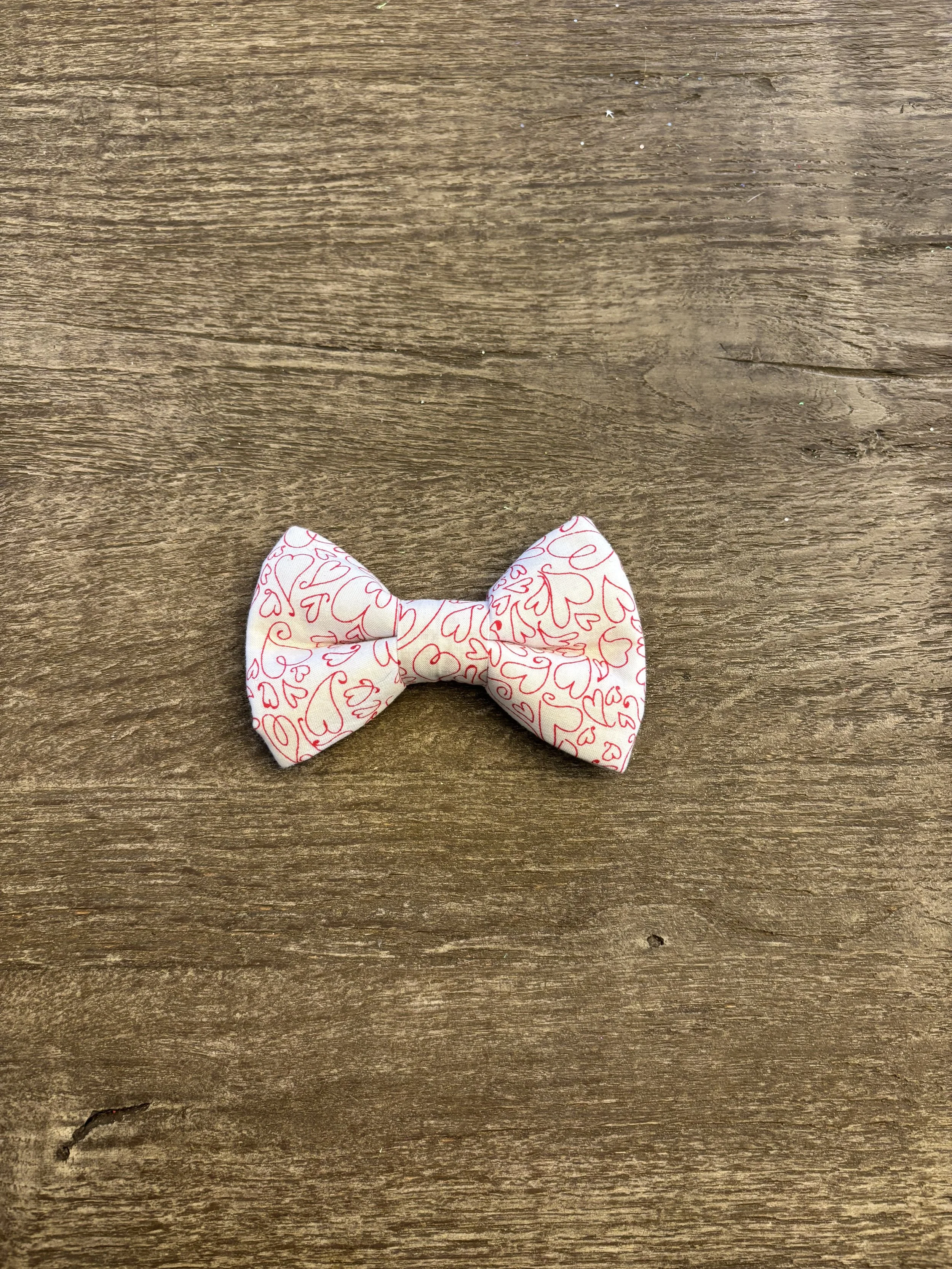 Red and White Scribble Heart Bow Tie