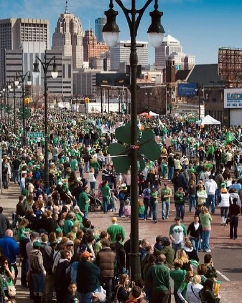 Closed today for the St. Patrick&rsquo;s Day Parade ✨🍀✨

See you all tomorrow 1-6pm 🌞