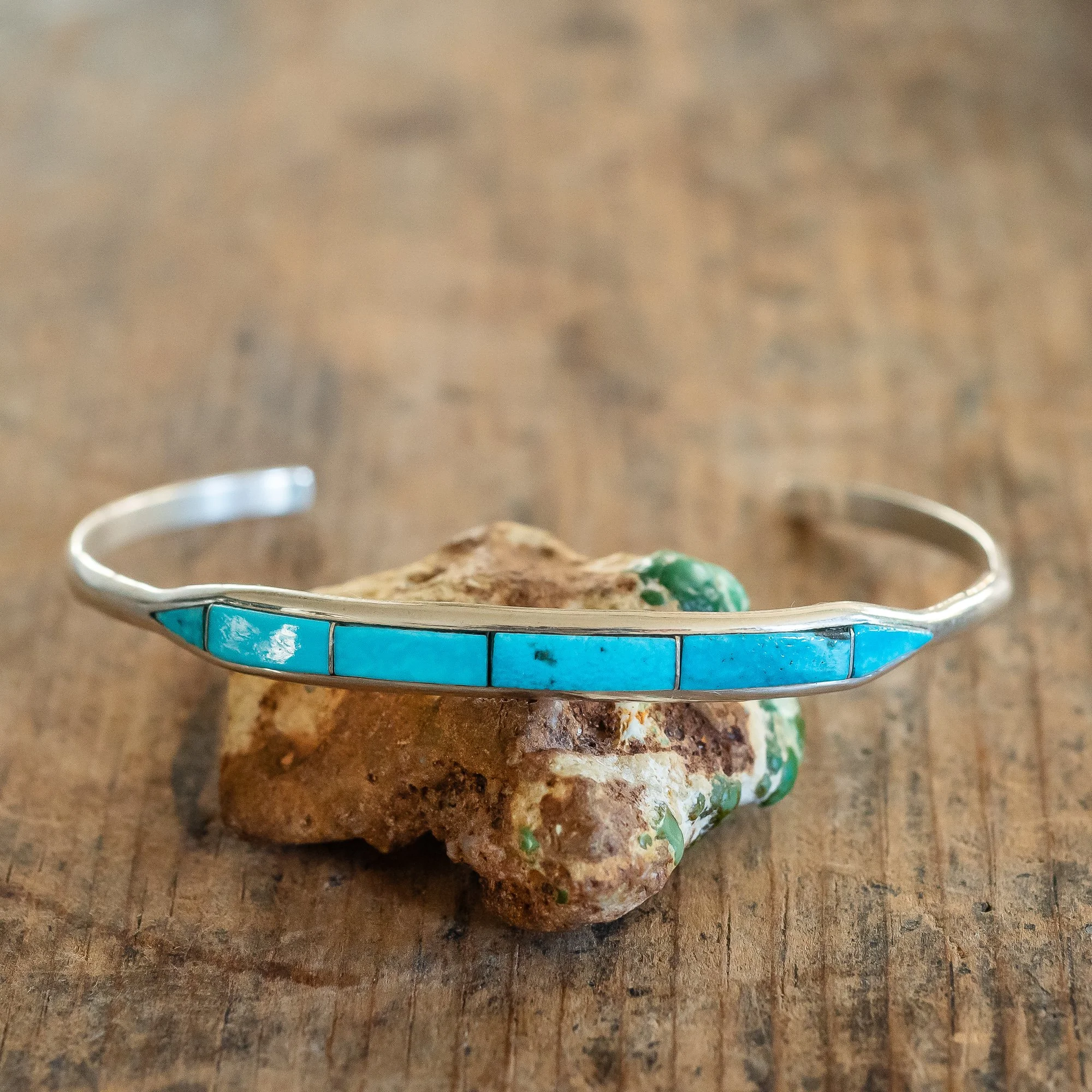 eldorado_general_store_detroit_turquoise_kingman_bracelet1-2.jpg