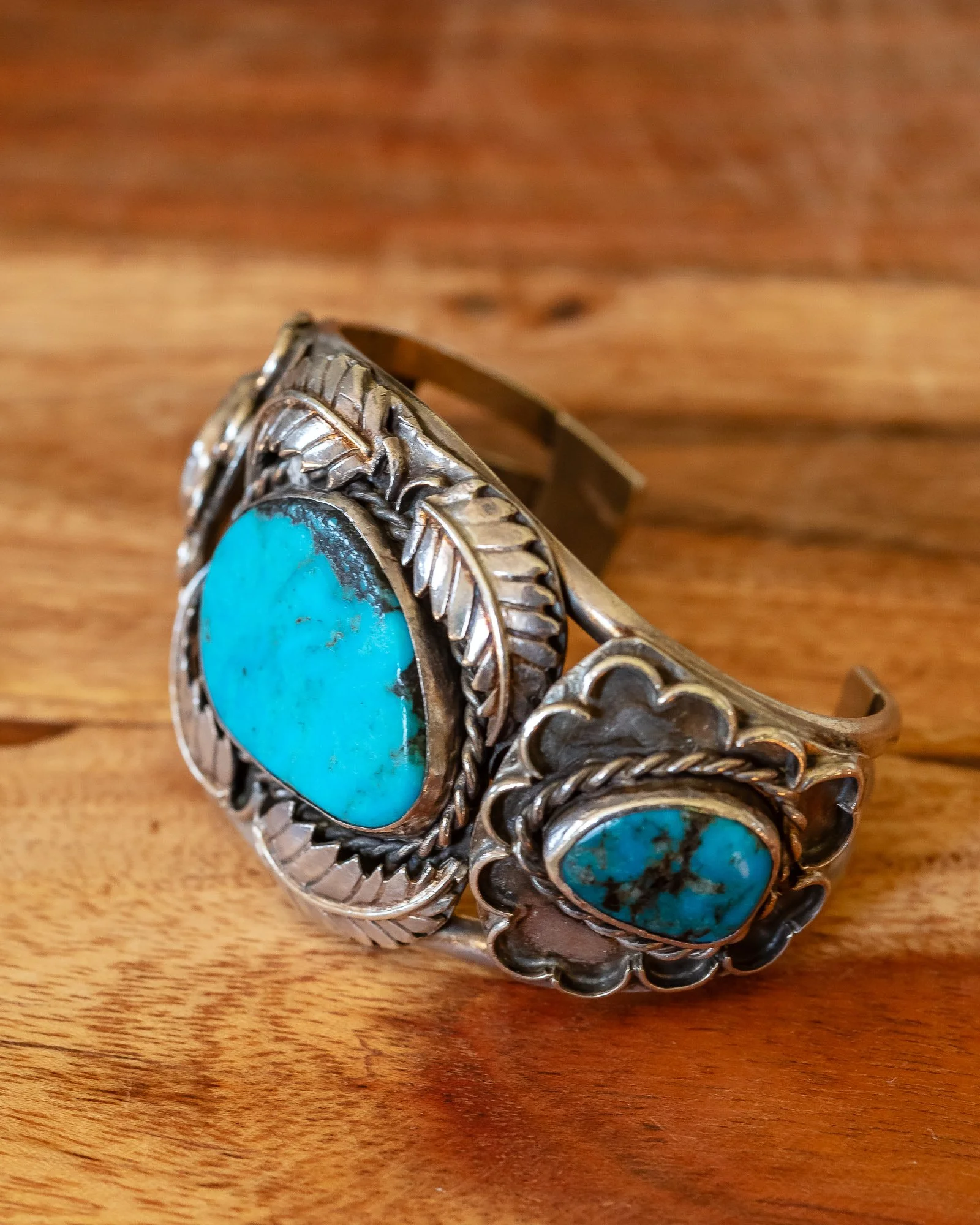 eldorado_general_store_detroit_turquoise_vintage_cuff_bracelet2.jpg