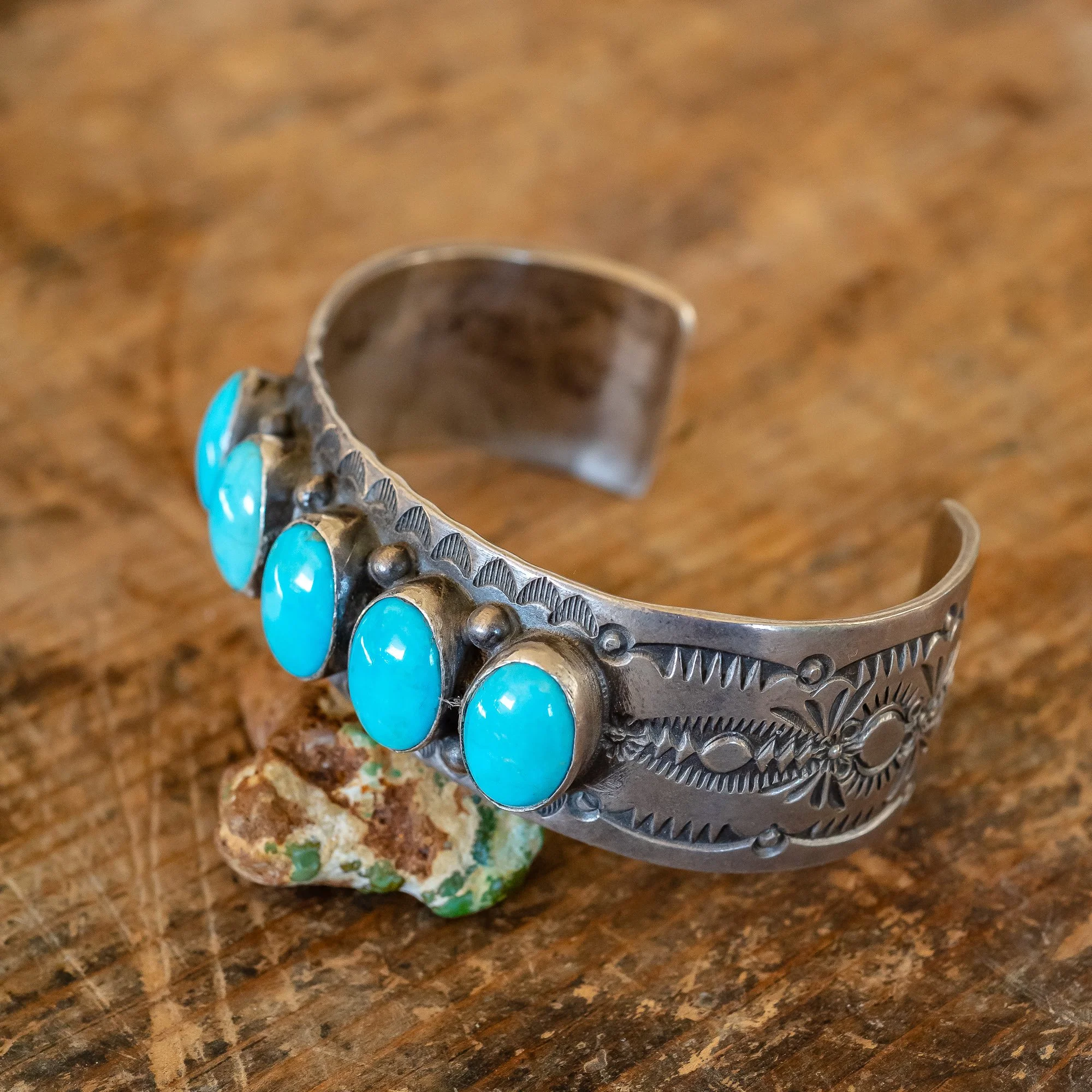 eldorado_general_store_detroit_turquoise_kingman_bracelet2-1.jpg