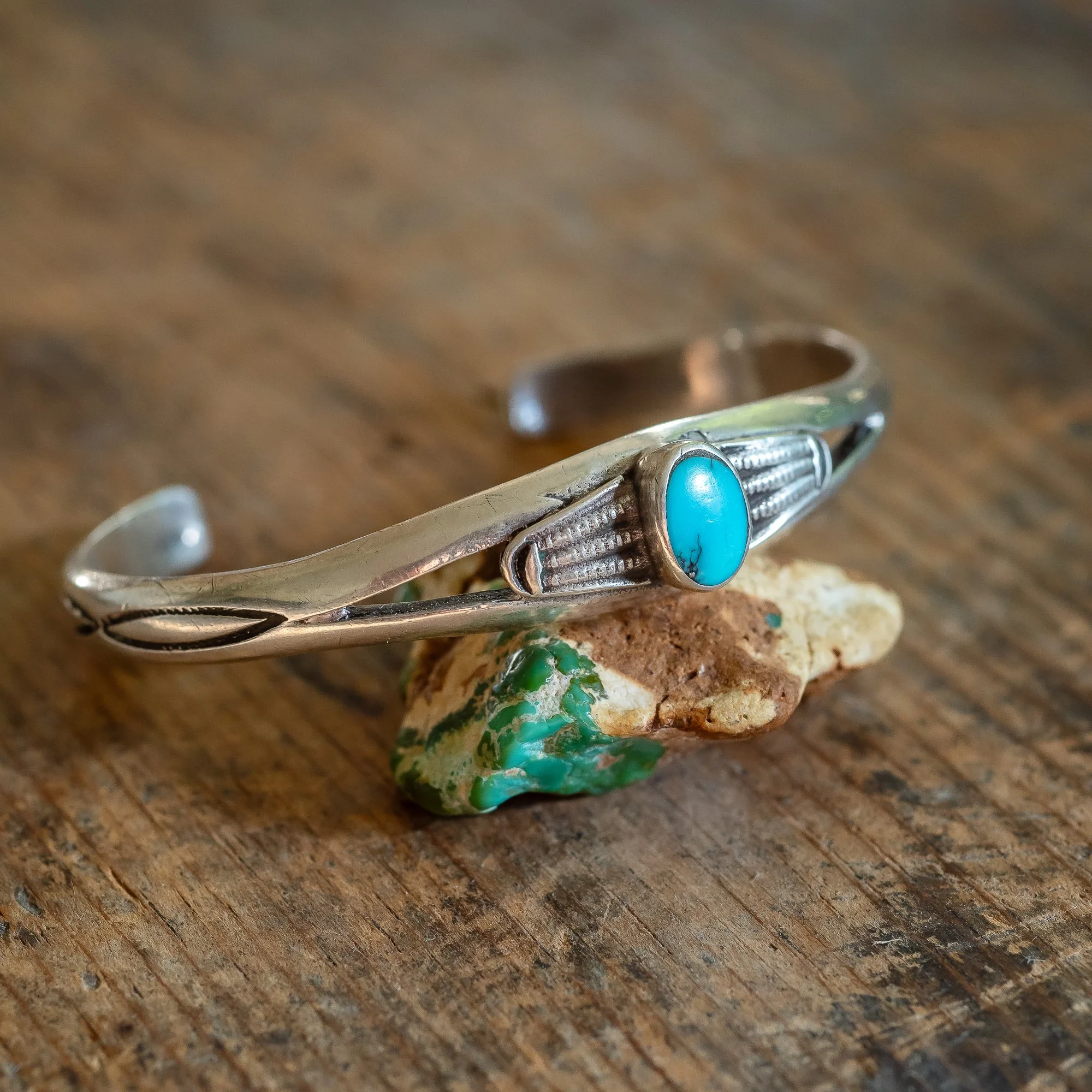 eldorado_general_store_detroit_vintage_turquoise_bracelet-6.jpg