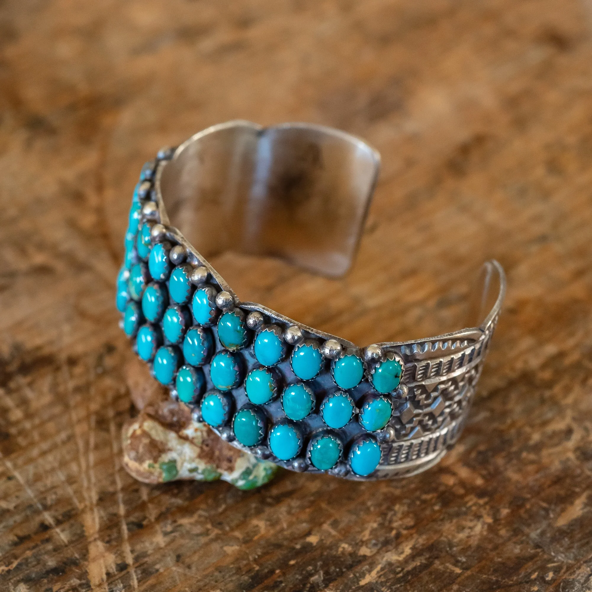 eldorado_general_store_detroit_turquoise_kingman_bracelet3-1.jpg