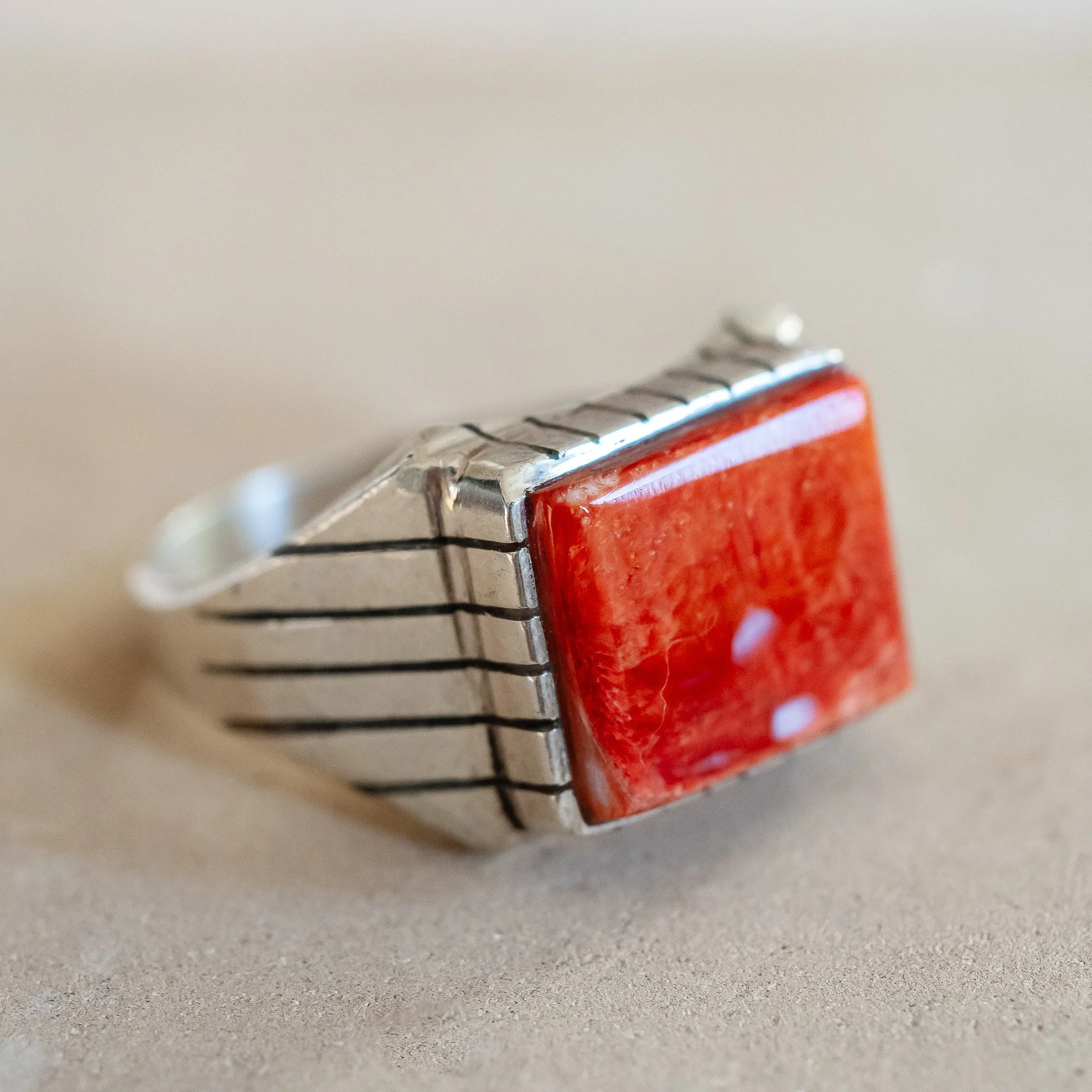 eldorado_general_store_detroit_turquoise_spiny_oyster_ring2-3.jpg