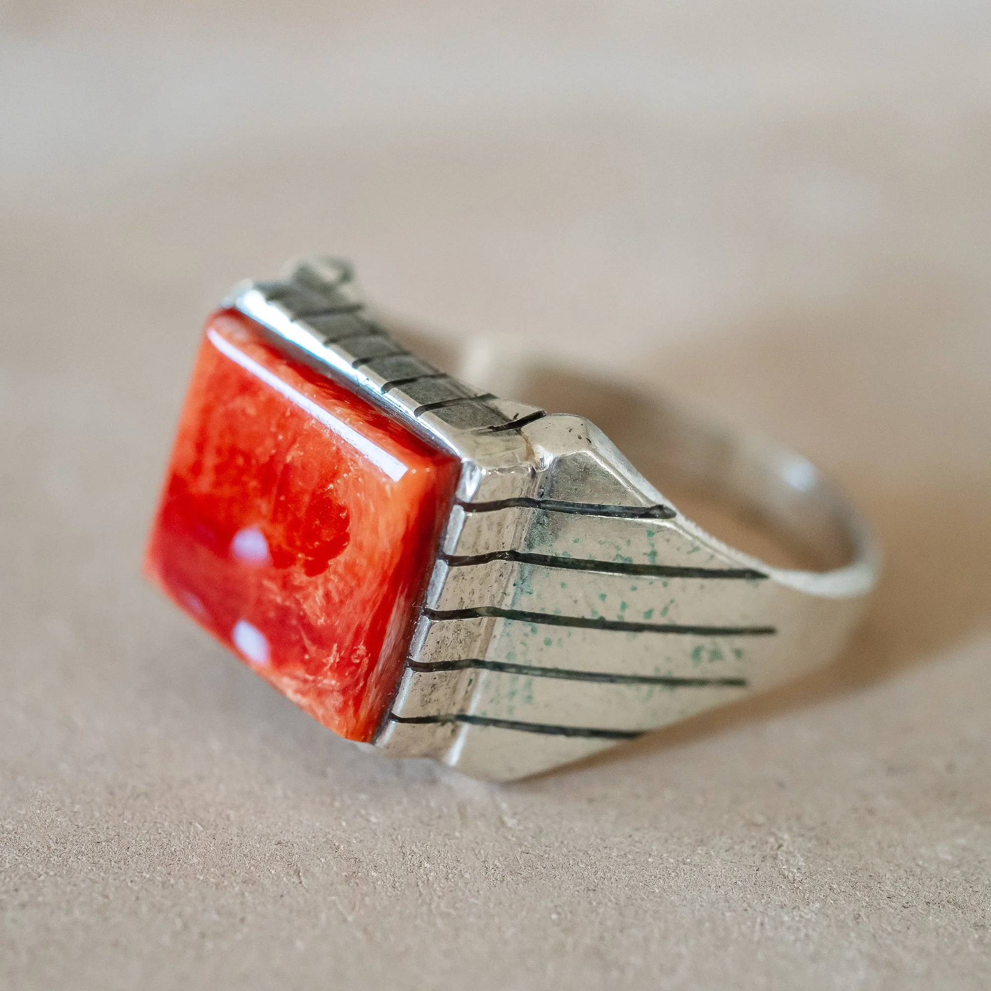 eldorado_general_store_detroit_turquoise_spiny_oyster_ring2-1.jpg