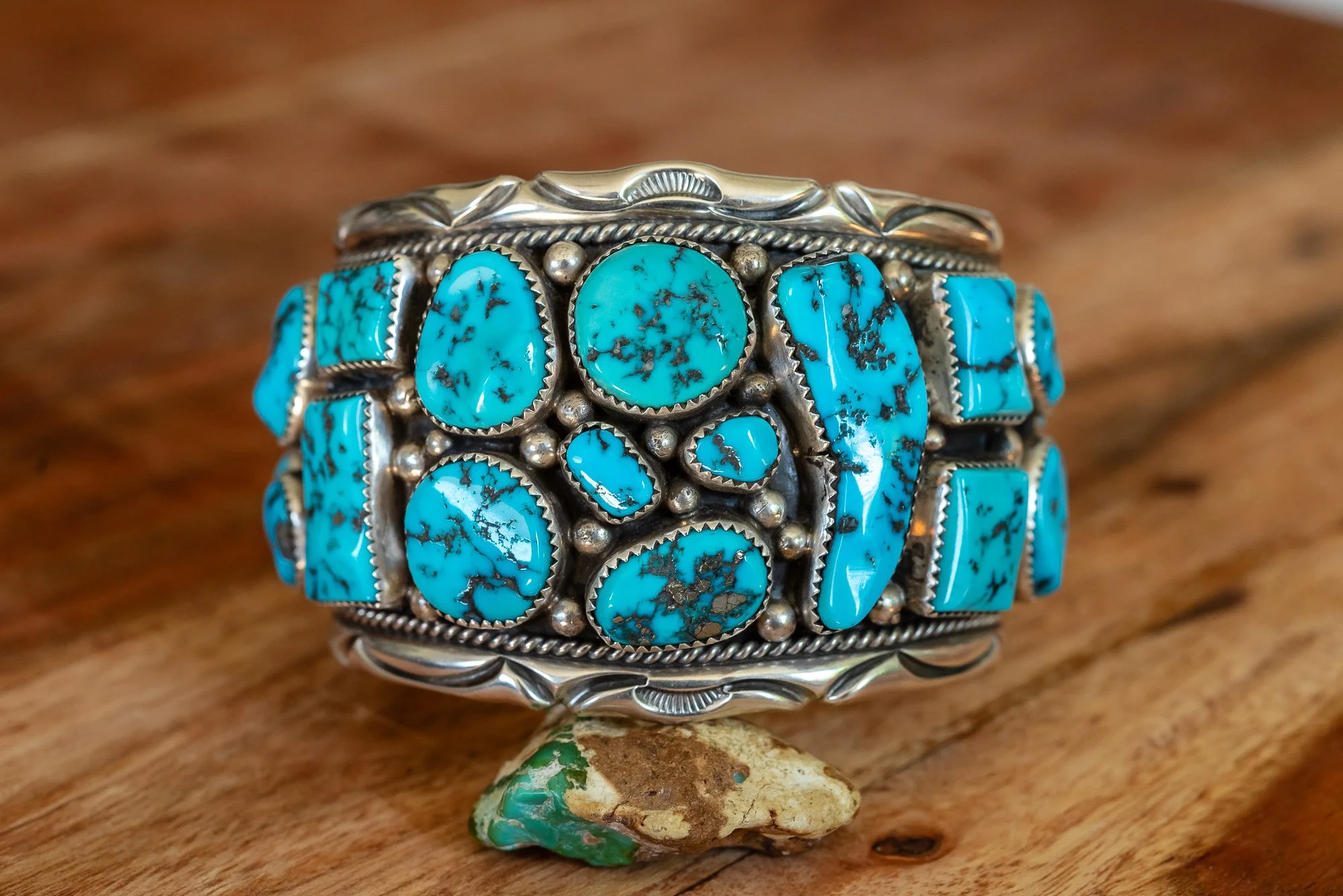eldorado_general_store_detroit_turquoise_vintage_cuff_bracelet3-4.jpg