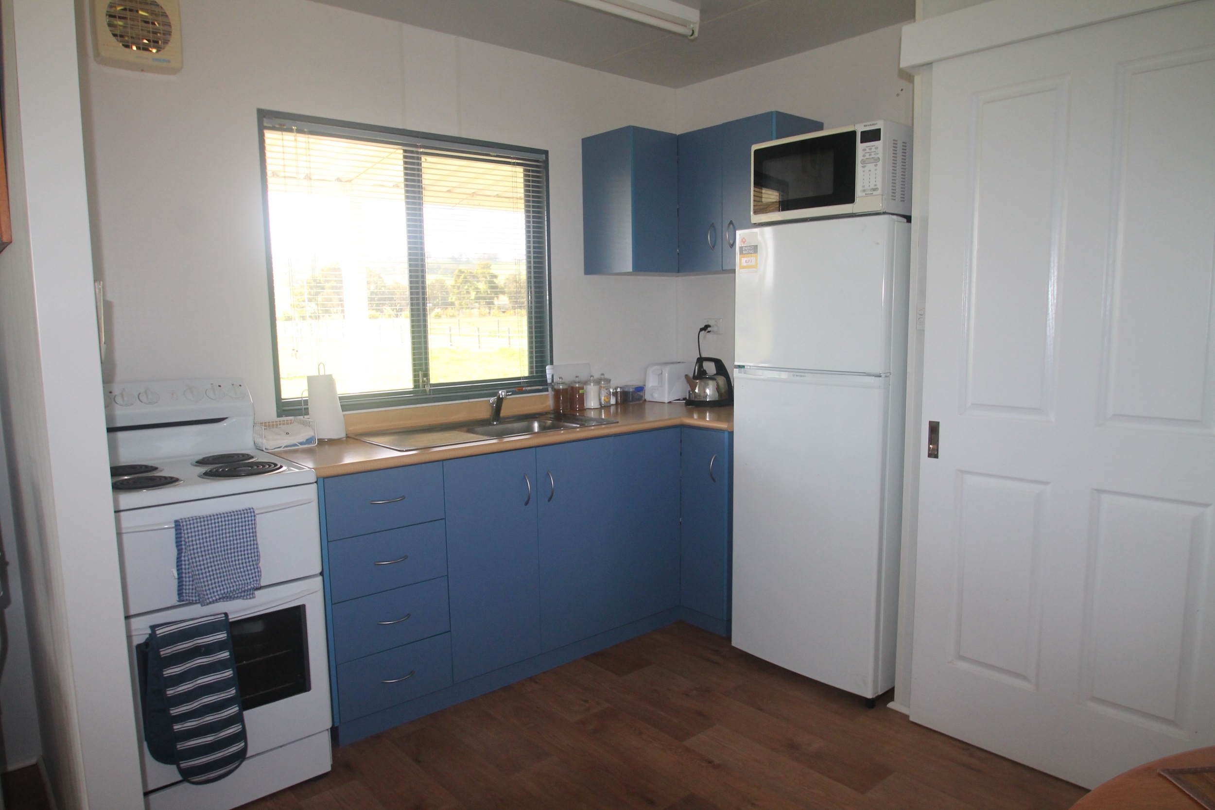 Fully self contained kitchen with full cooking facilities. 
