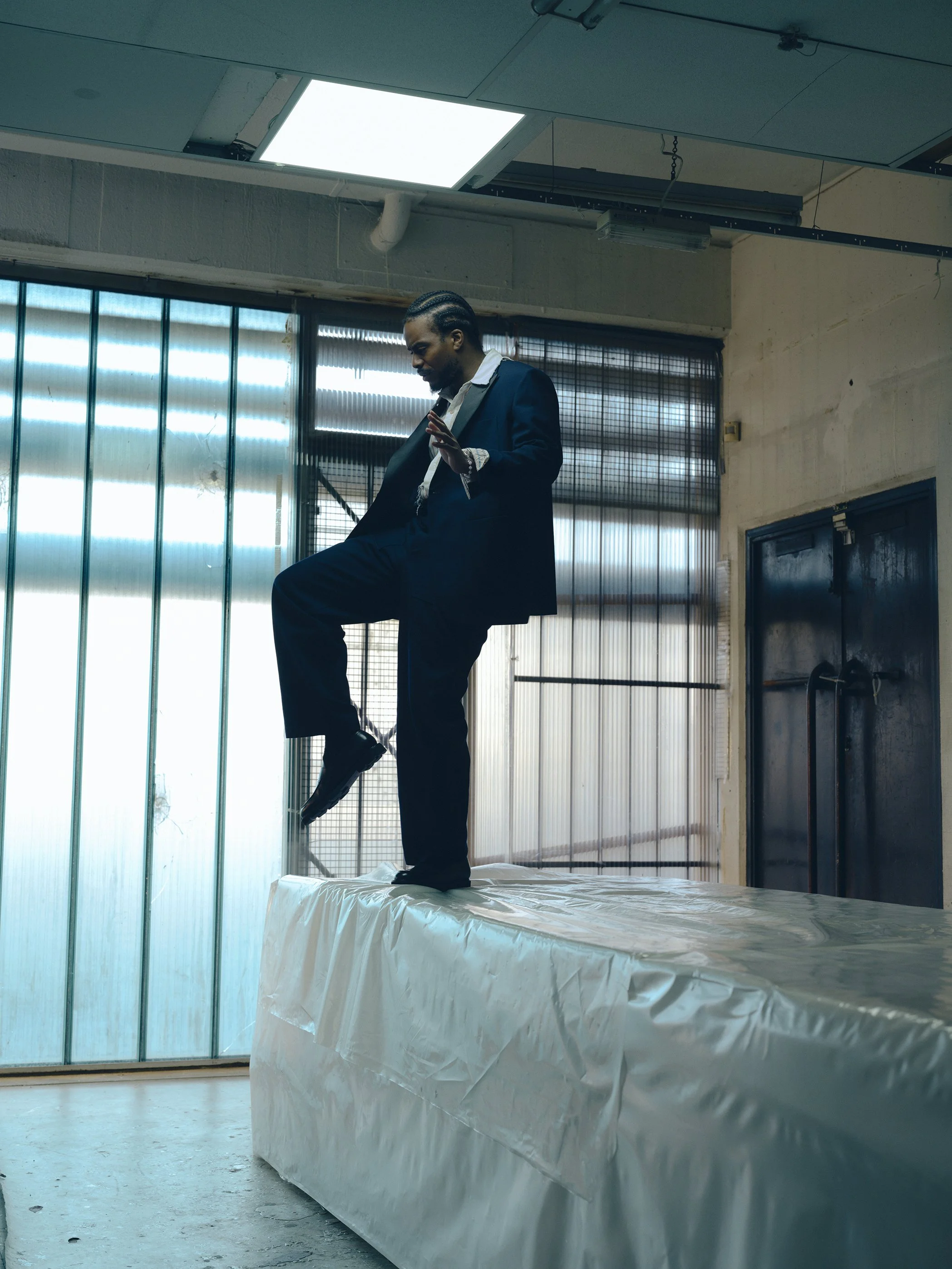 616. 30_01_26_The_New_Order_Cktrl_Editorial_Look_04_0773.jpg