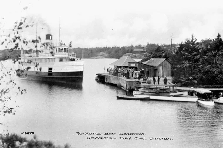 Waubic -- one of the steamers that serviced Go Home Bay (ca. 1915) 