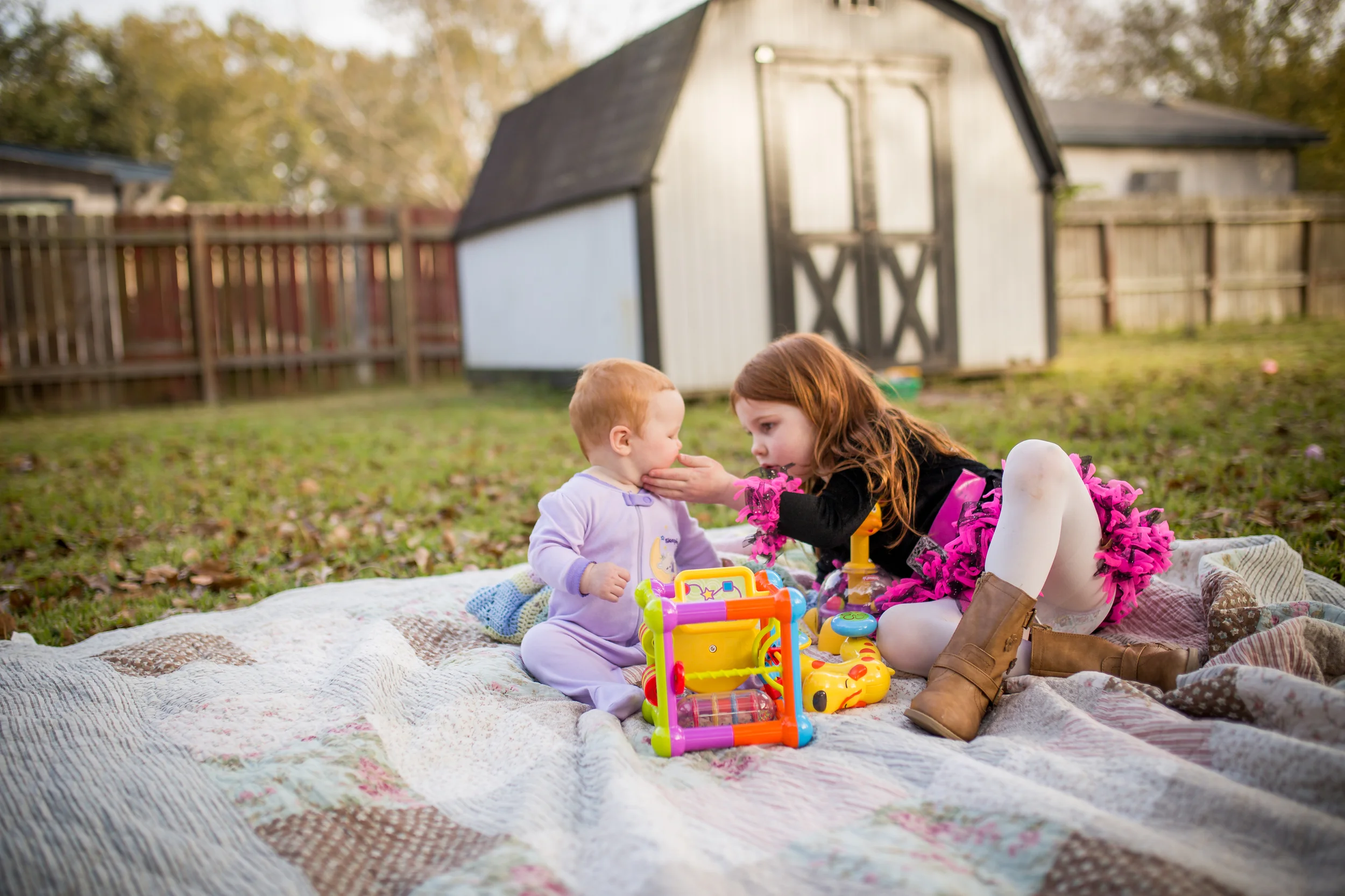 Weekly Theme: Sibling Play {Sarah Borchgrevink Photography} Cypress, TX child photographer