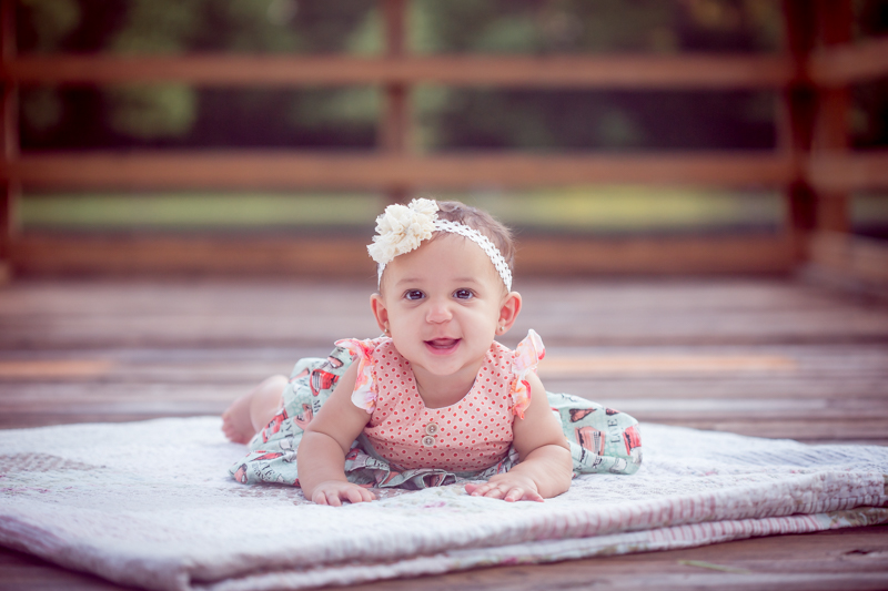 cypress_texas_baby_photographer_natural_light_outdoor_family_photography-19.jpg