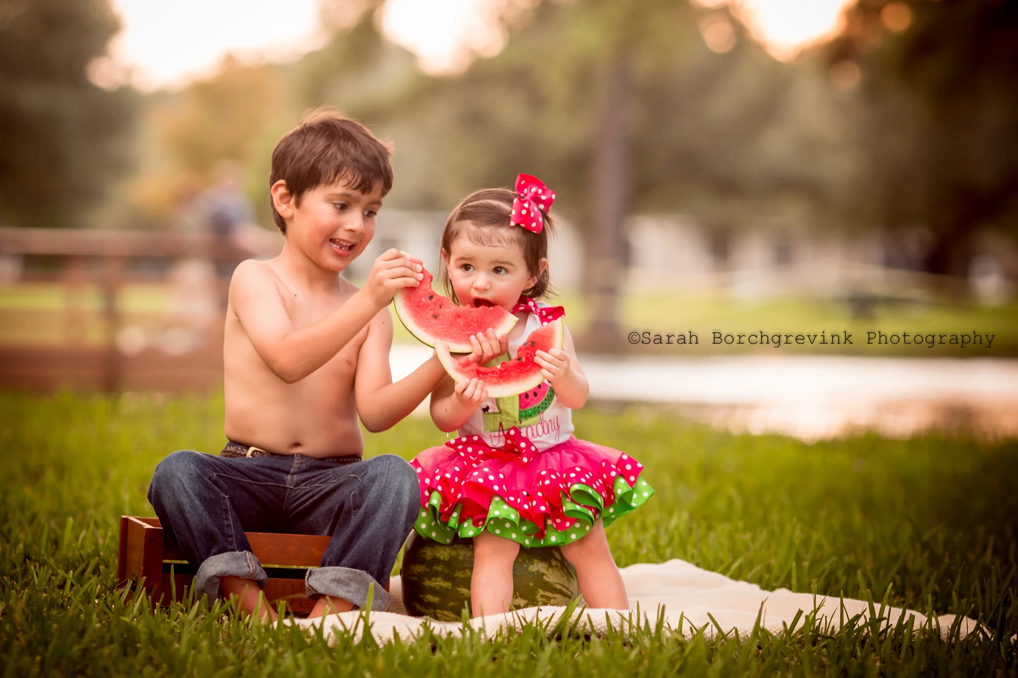 Who's Hungry for Watermelon? | Charming Children's Smash Session