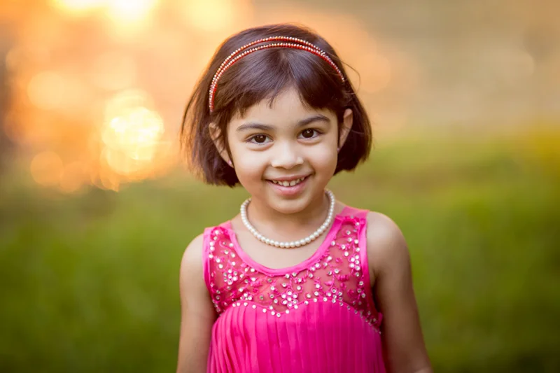 Sweet Little Girl Dancing With Dad at Sunset | Darling Family Pictures