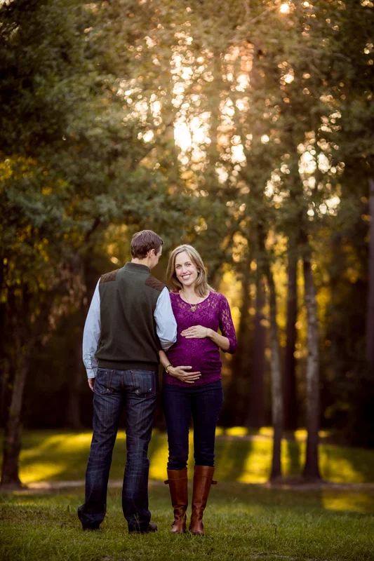 fall maternity photographer 77429