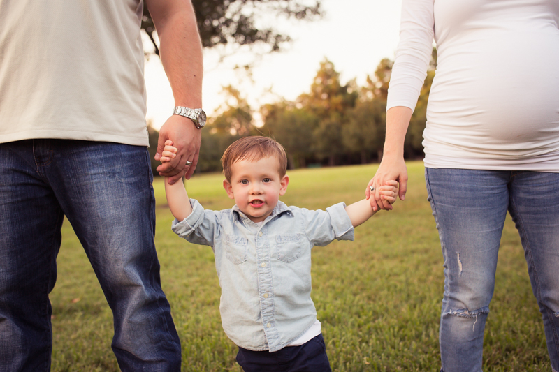 Lighthearted and Fun Lifestyle Family Session at Coles Crossing Park