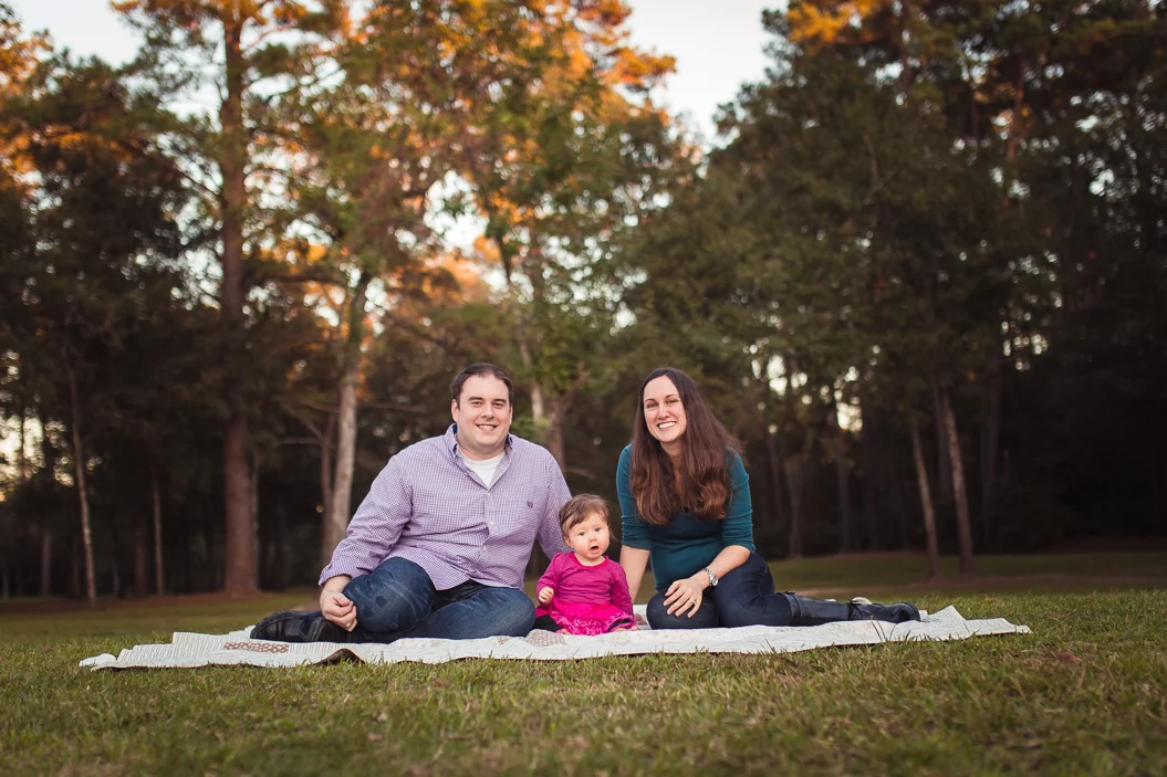 Zoe is 6 Months | Check out her family's adorable session + milestone images!
