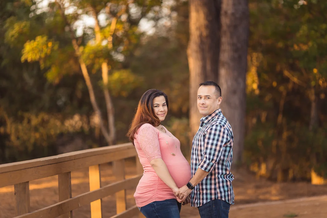 tomball texas maternity and newborn photographer