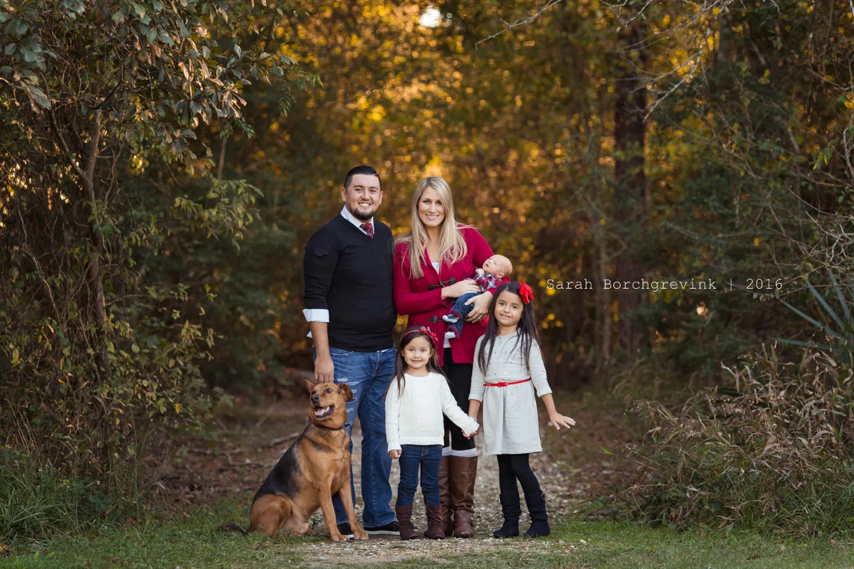 Family of 5 and their on location, natural light photo shoot