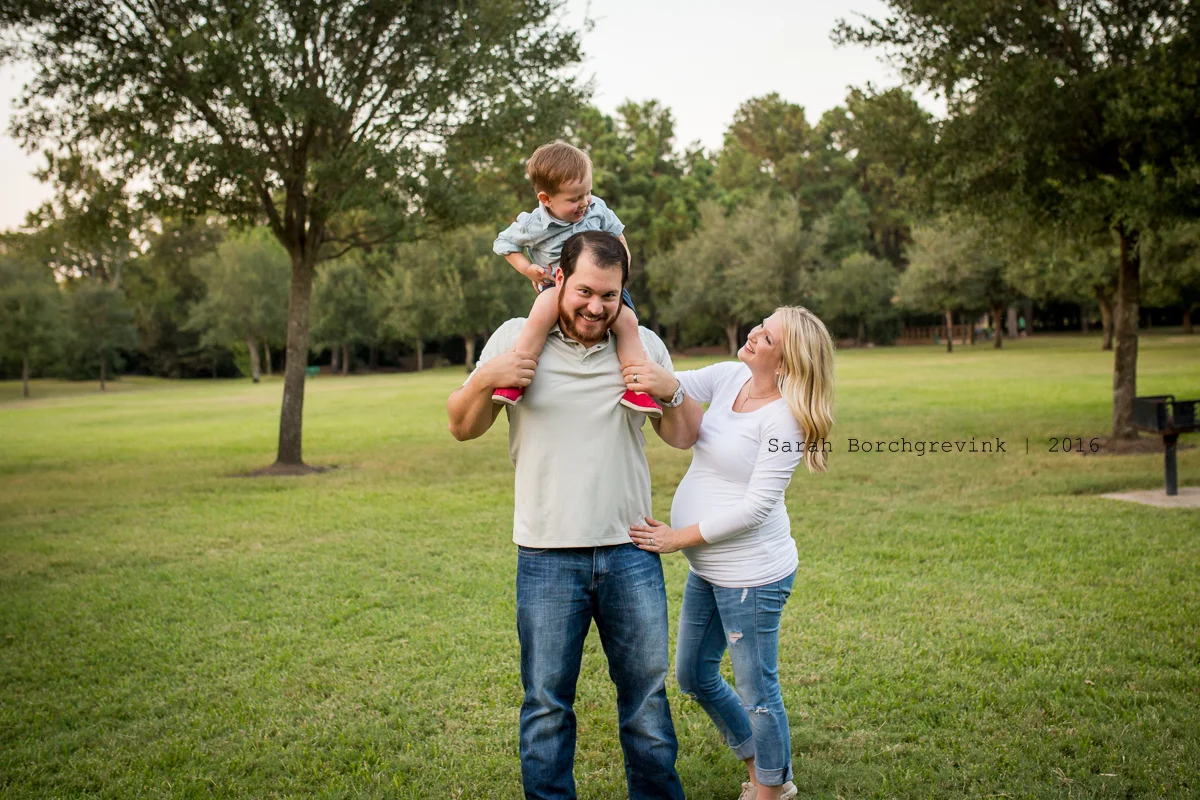 Outdoor Family Photographer by Sarah Borchgrevink Photography