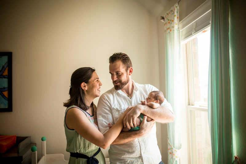 Best In Home Lifestyle Newborn & Family Photographer in Houston