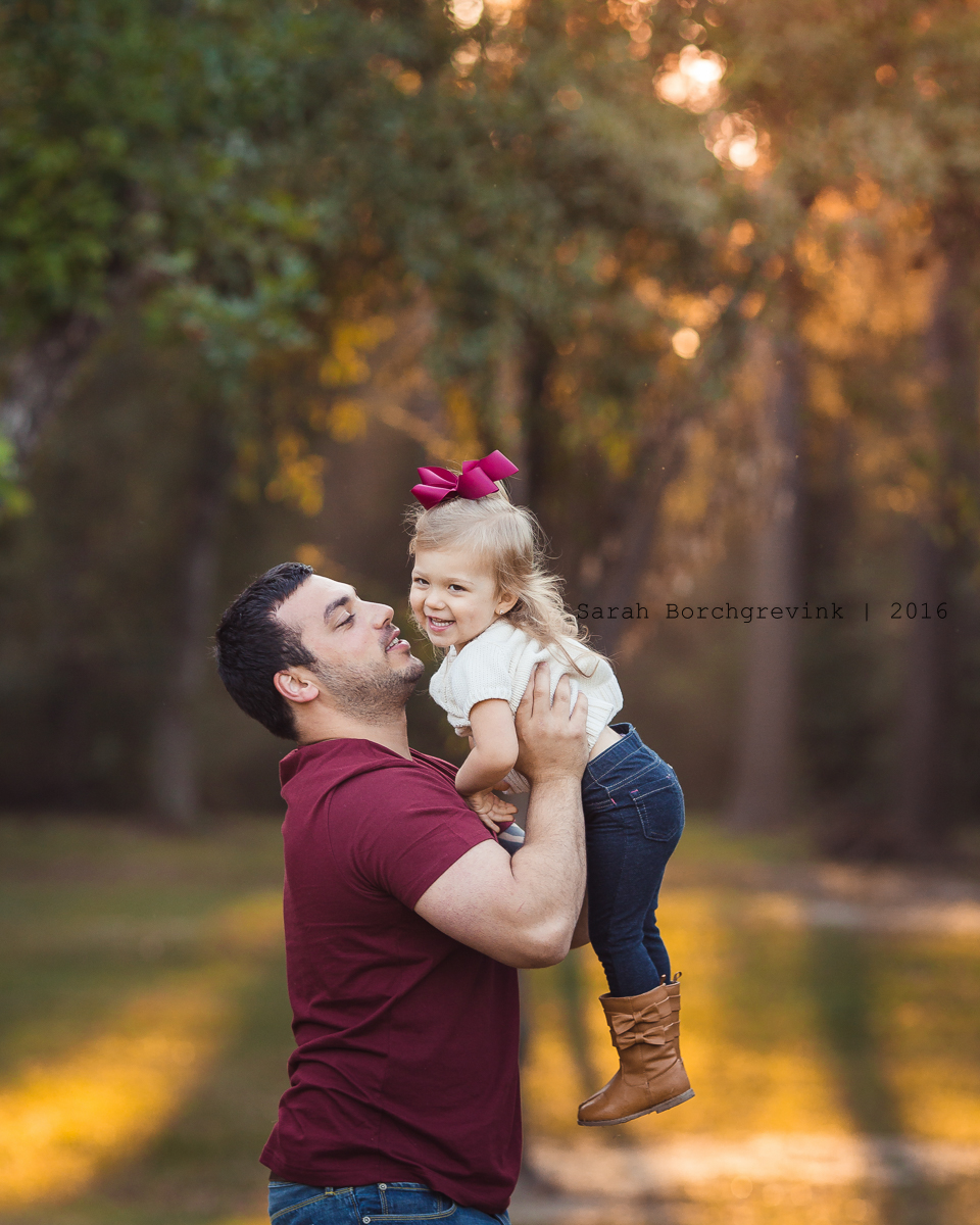 Outdoor Family Pictures | Cypress Texas
