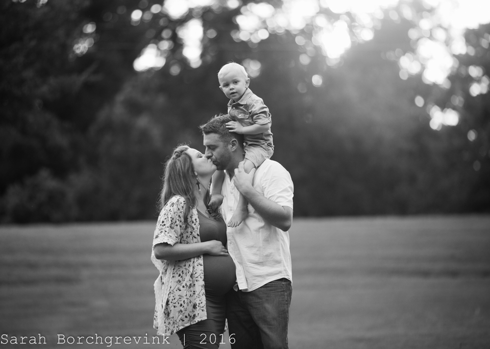 Spring TX Maternity Photographer