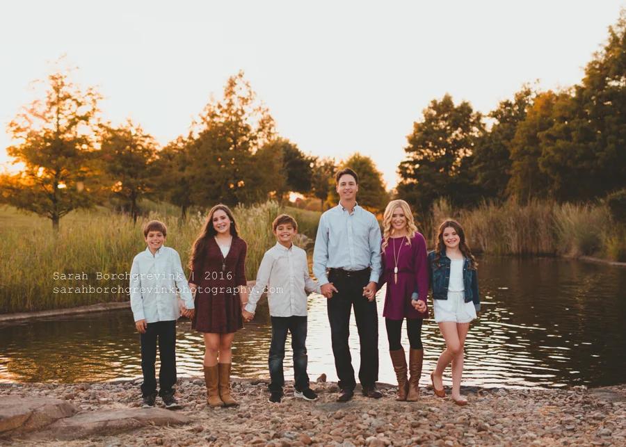 Blended Family Photography Session with Sarah Borchgrevink | Fun Posing