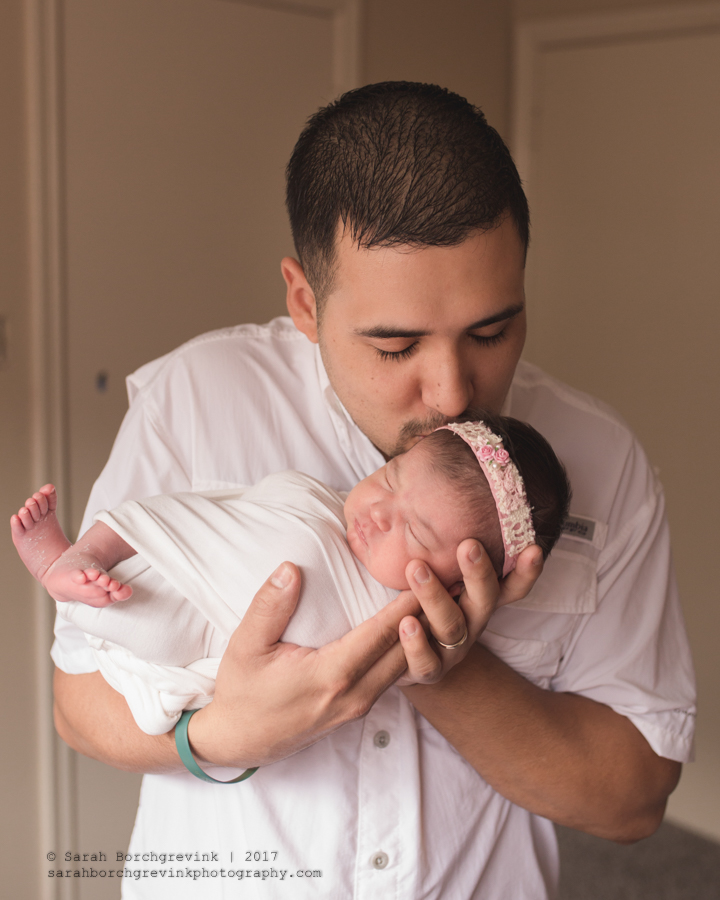 North Houston, Tomball, Cypress & The Woodlands TX Newborn & Family Photographer