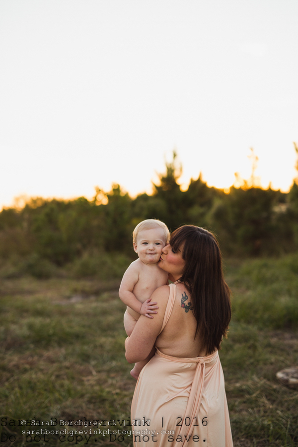 Breastfeeding Photography Session | Cypress TX Photographer Sarah Borchgrevink