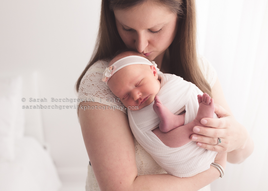 Houston Newborn Photographer: Sarah Borchgrevink