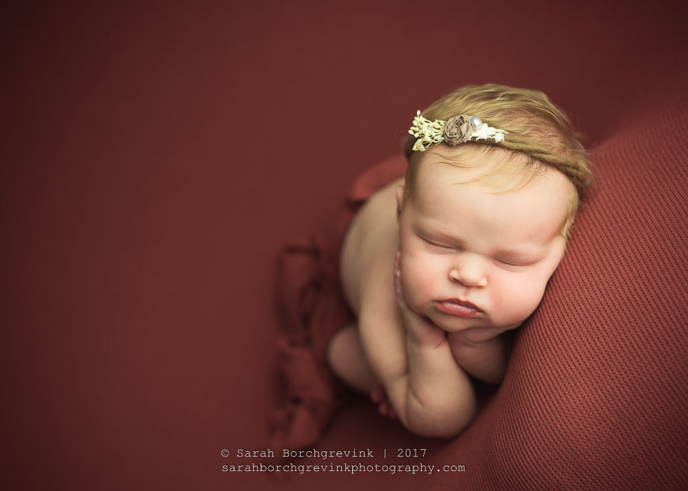 Adorable Newborn Photography Posing Tips