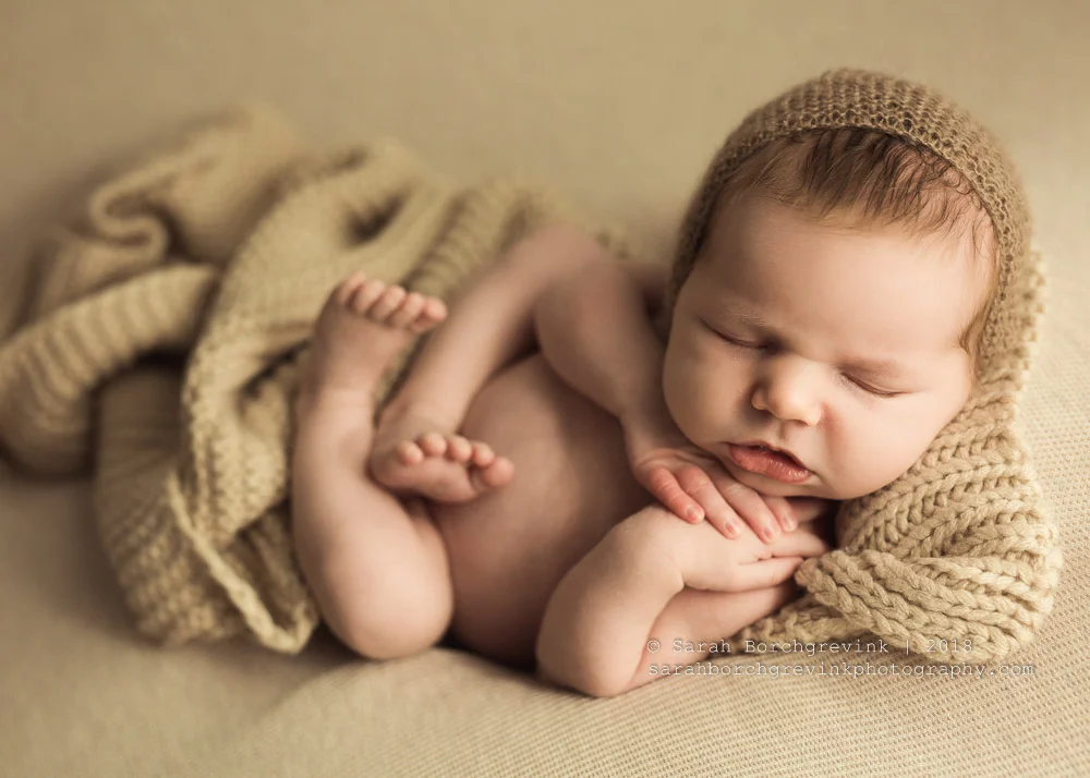 Earth Tones | Classic, Natural, & Timeless Newborn Photography