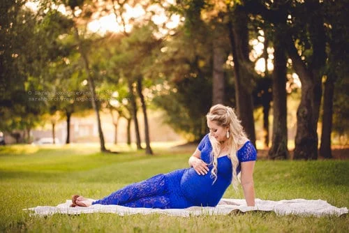 Outdoor golden hour maternity photography Houston