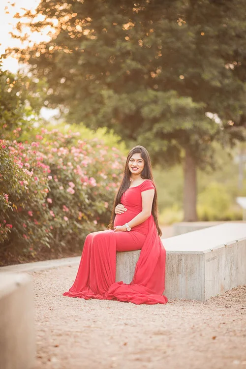 Couple maternity photoshoot in Houston, TX