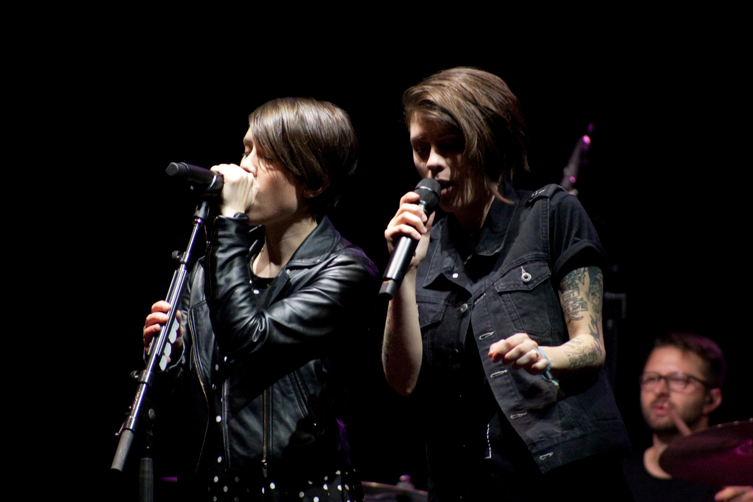 Tegan and Sara