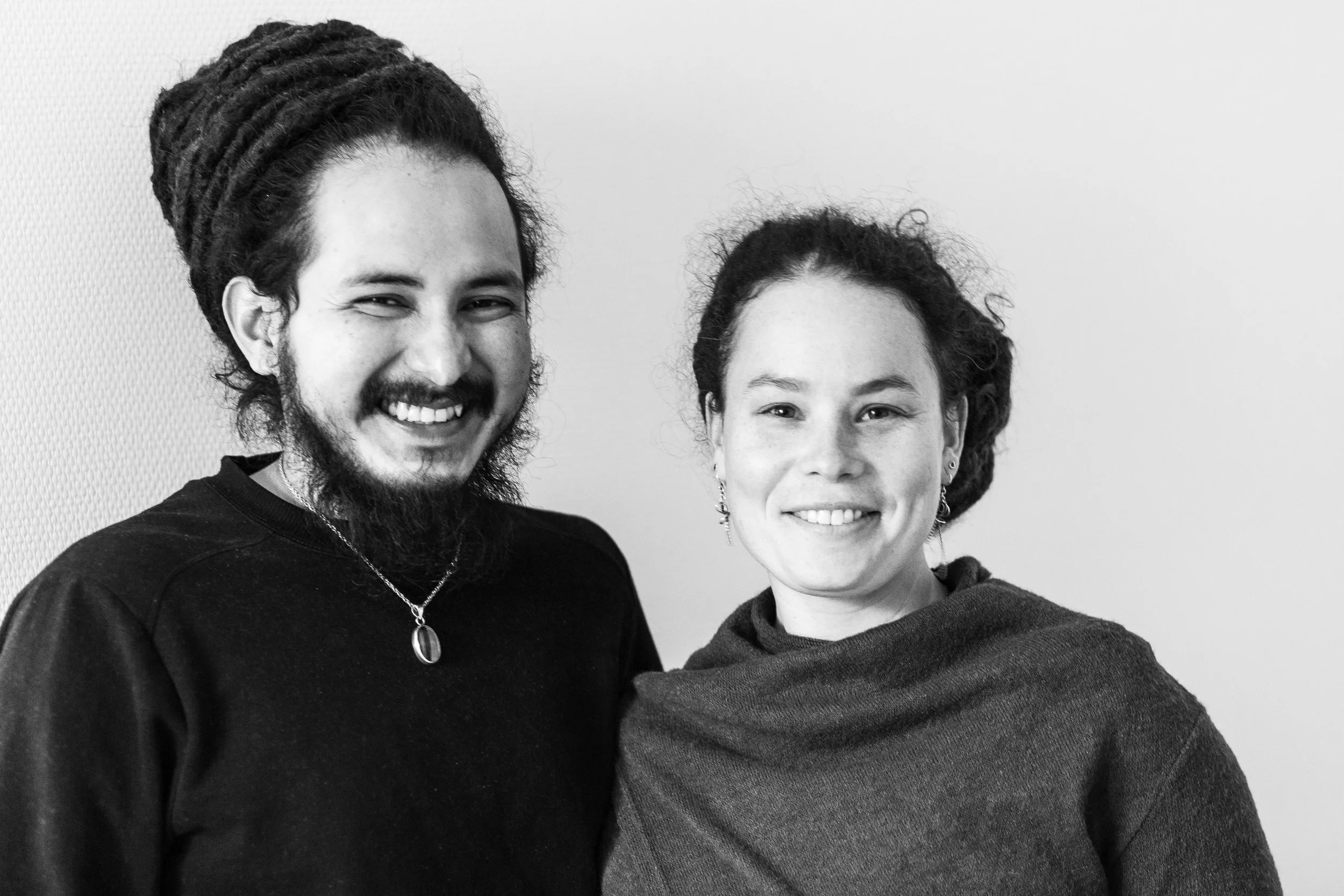 Pauline et Jaime, créatrice et créateur des bijoux Arte Sincero