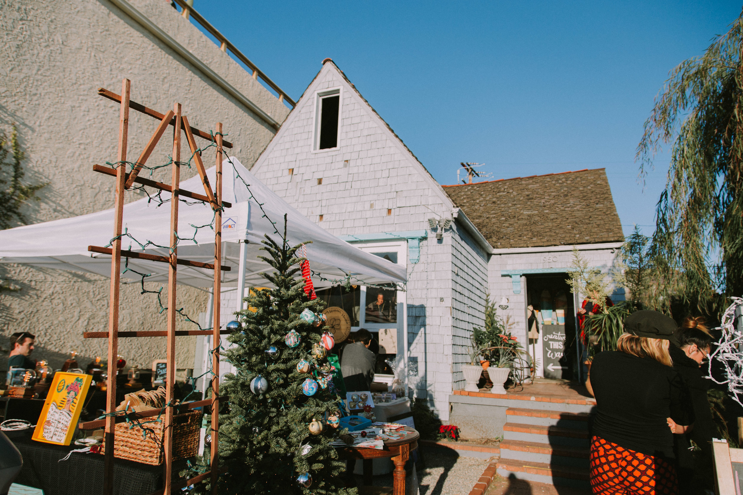 SOURCED. Pop Up Market in Laguna Beach, CA